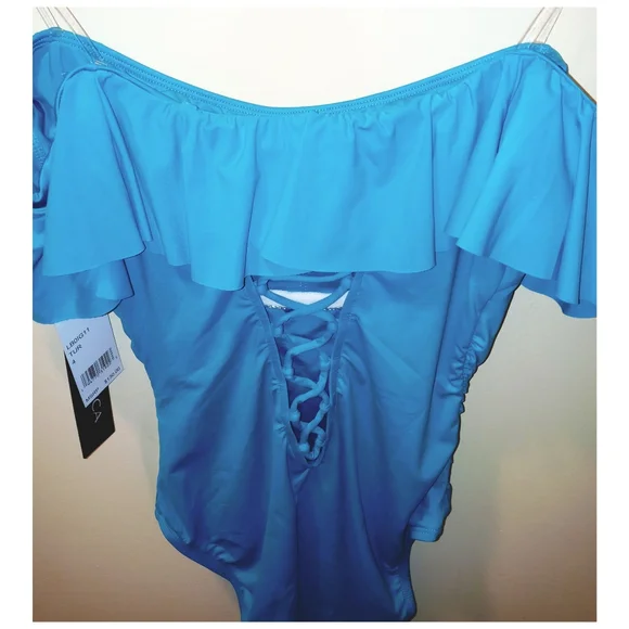 La Blanca Ruffle One Piece / 1 Piece Tummy Control Swimsuit‎ - Picture 5 of 5